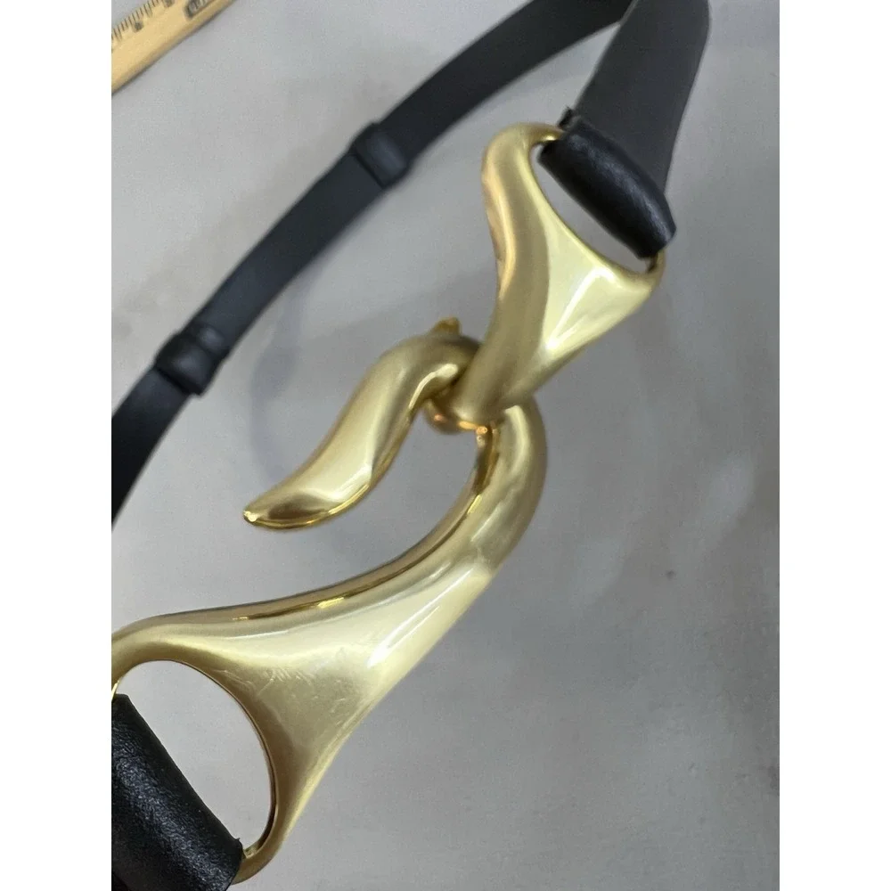 Chico's Womens Black M/L Adjustable Gold Tone Claw‎ Buckle Leather Belt